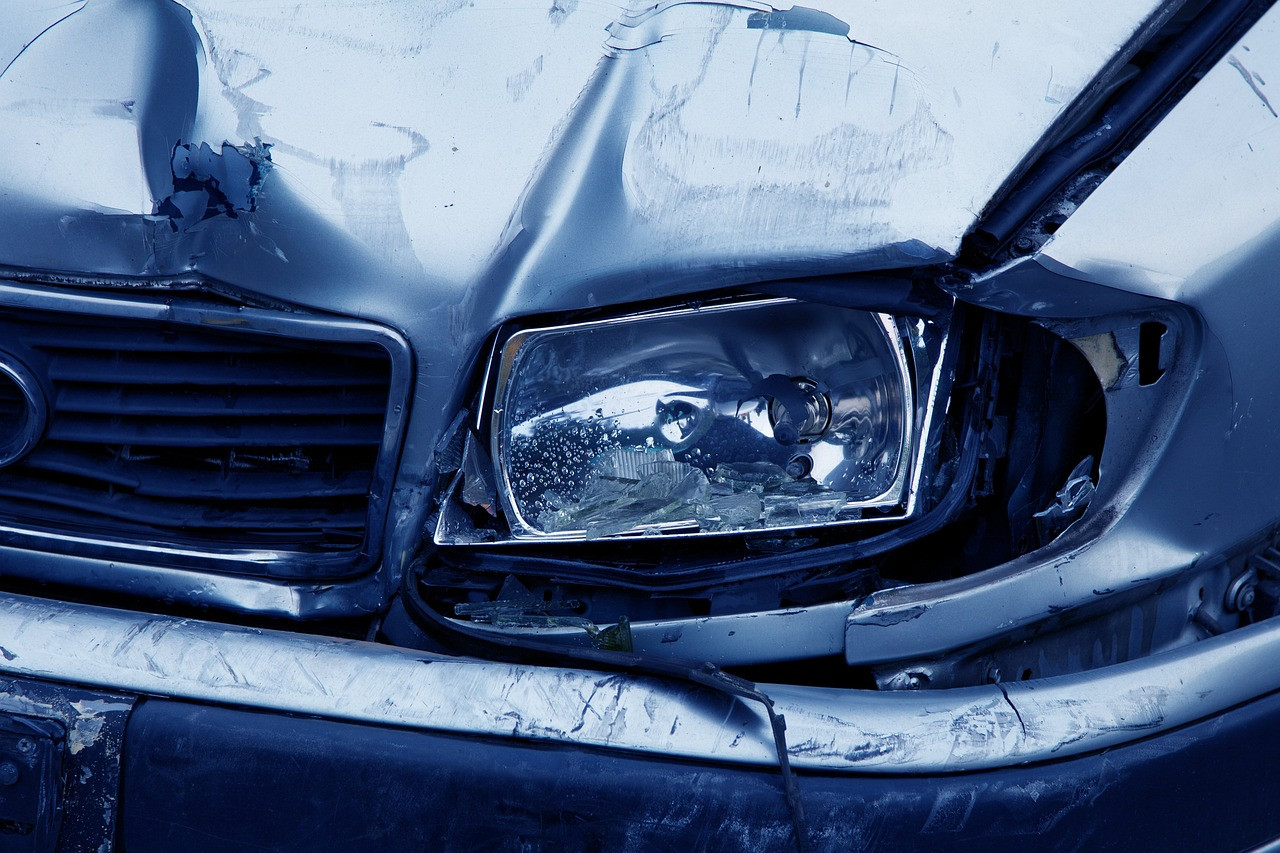Prvá pomoc pri dopravnej nehode | AutoMax Group