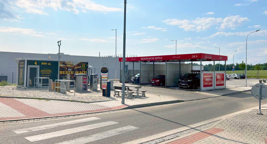 <p>Jak se staví samoobslužné mycí boxy na extrémně malém pozemku</p> | AutoMax Group