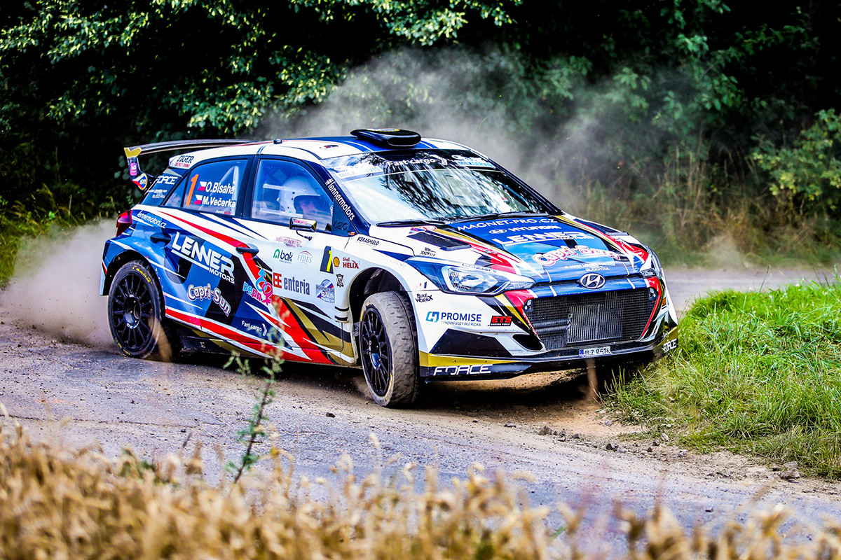 Ondřej Bisaha v Příbrami naskočil do rozjetého vlaku | AutoMax Group