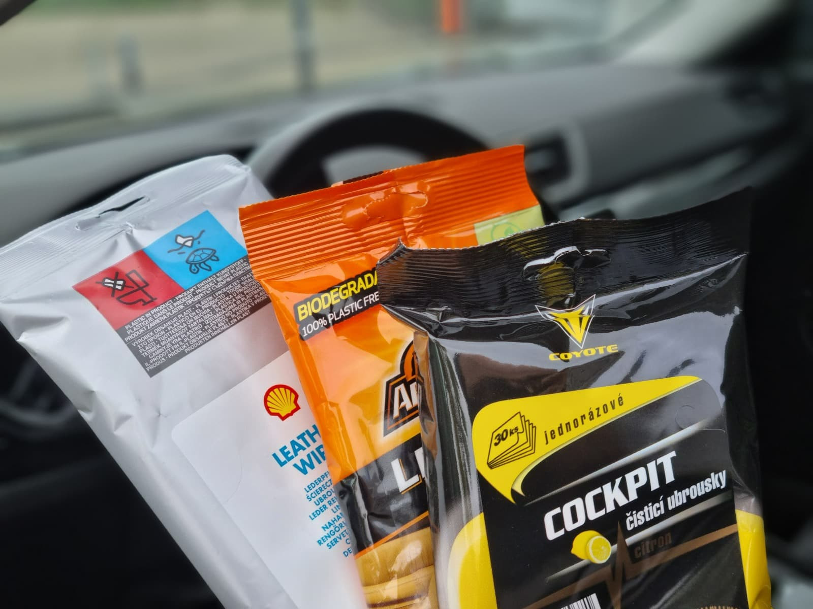 Čistiace vlhčené obrúsky do každého auta | AutoMax Group